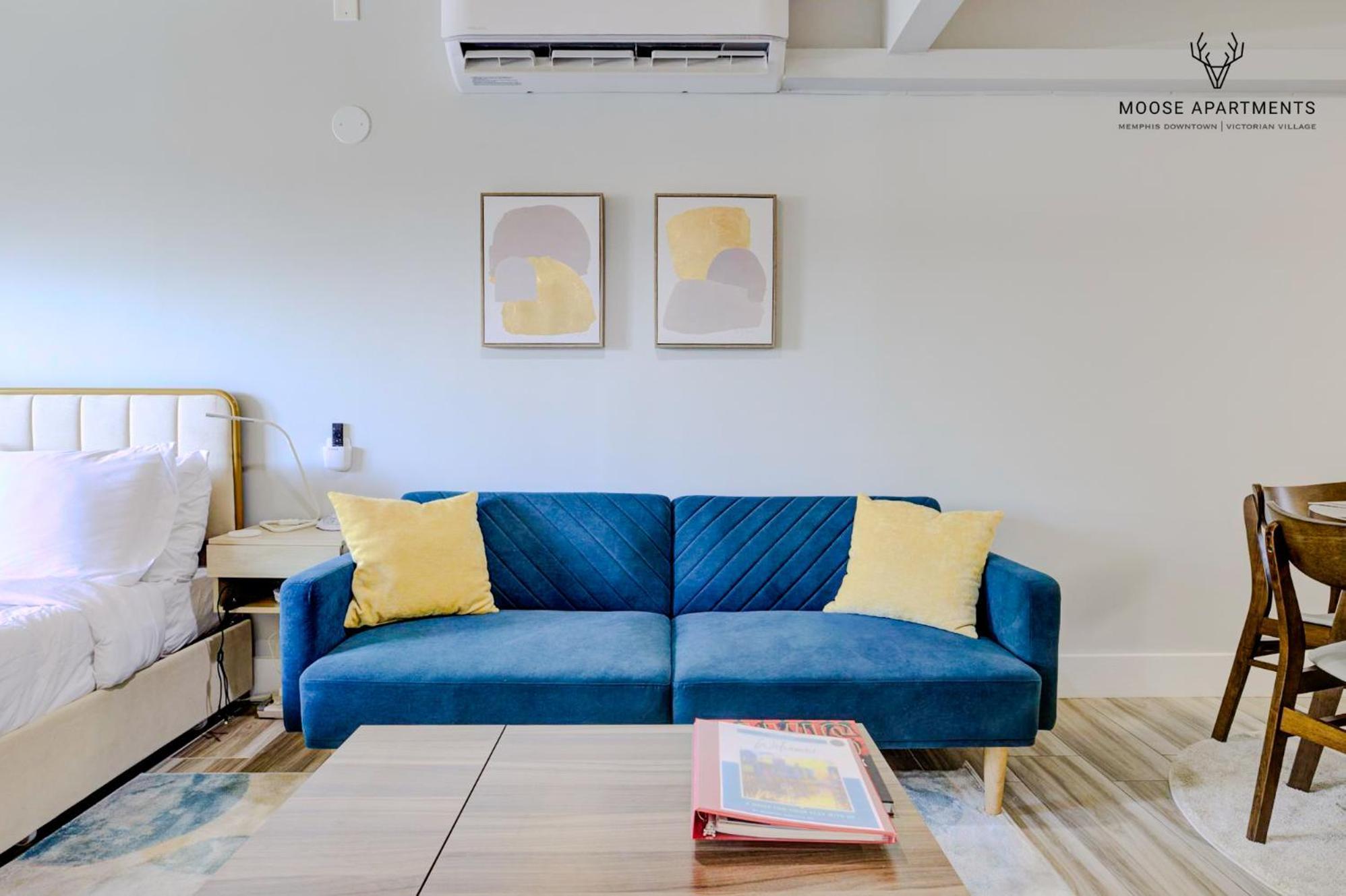 The Moose #5 - Modern Comfy With King Bed, Free Parking & Fast Wifi * Memphis