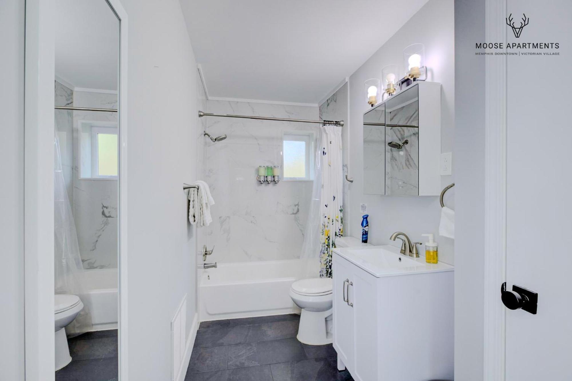 Appartement The Moose #5 - Modern Comfy With King Bed, Free Parking & Fast Wifi